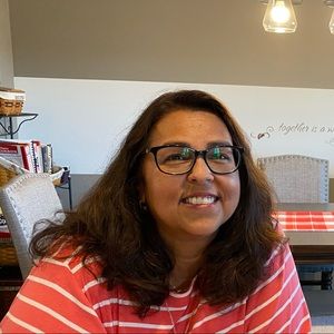 Meet your Posher, Diana